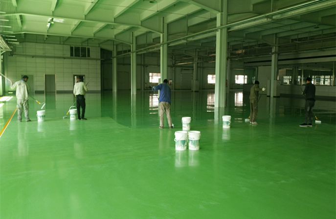 塑立得对旧环氧地坪翻新施工中